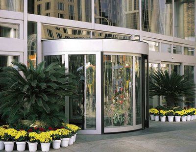 KA220-豪華兩翼自動旋轉門